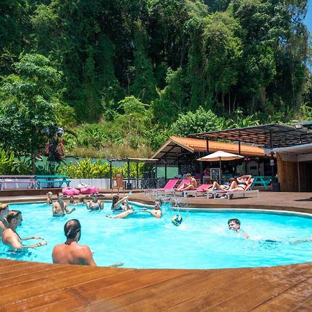 Base Party Hostel Ao Nang Esterno foto
